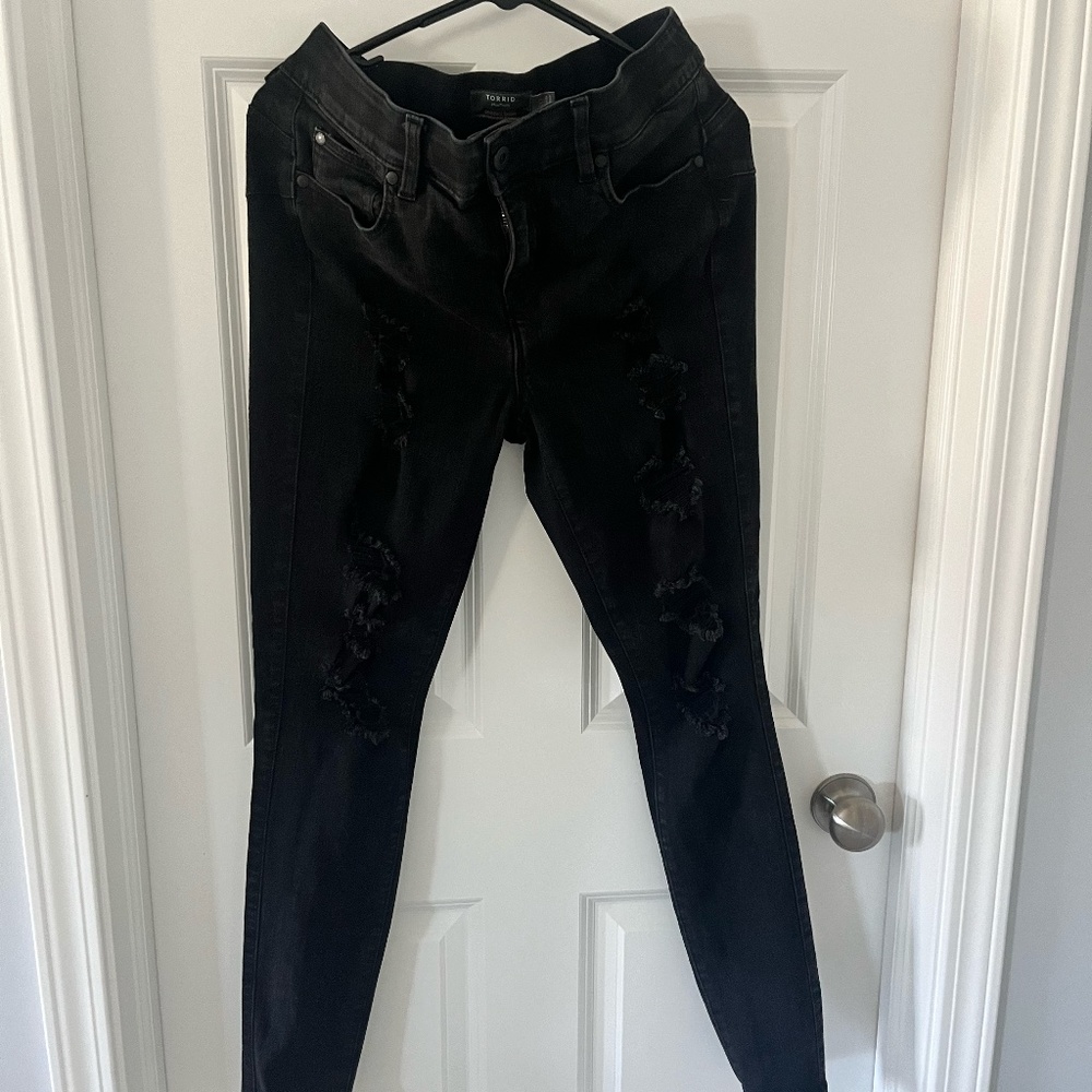 Torrid Bombshell Skinny Premium Stretch High-Rise Destructed Jean